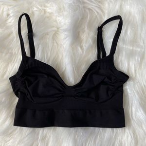 SKIMS Low Back Sculpting Bralette NWOT
